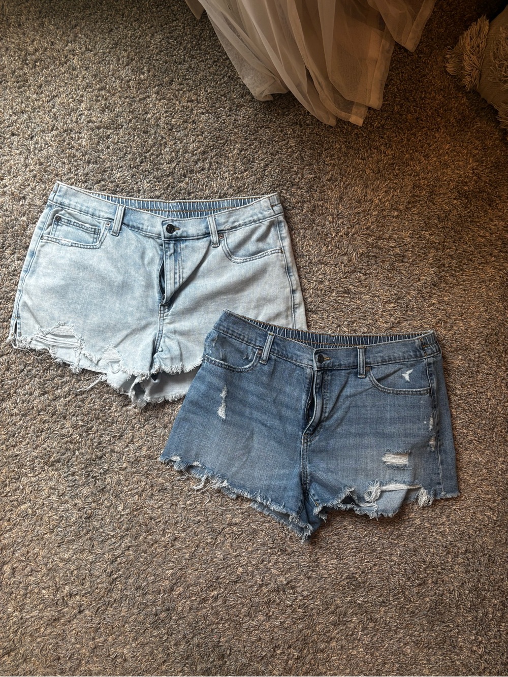 Aerie Women’s Distressed Denim Shorts - Light Blue & Medium Blue